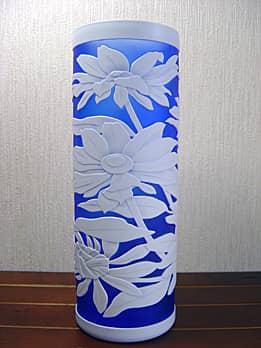 筒型の色被せガラス花瓶 ルドベキア