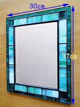 ステンドグラスの鏡 グリーン大のサイズ画像