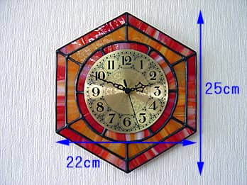 「ステンドグラスの掛け時計 オレンジ 六角形」のサイズ画像