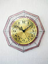 ステンドグラス製の掛け時計・アンティークローズ/クリア（八角形）